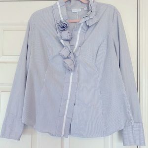 Women’s New York & Company shirt